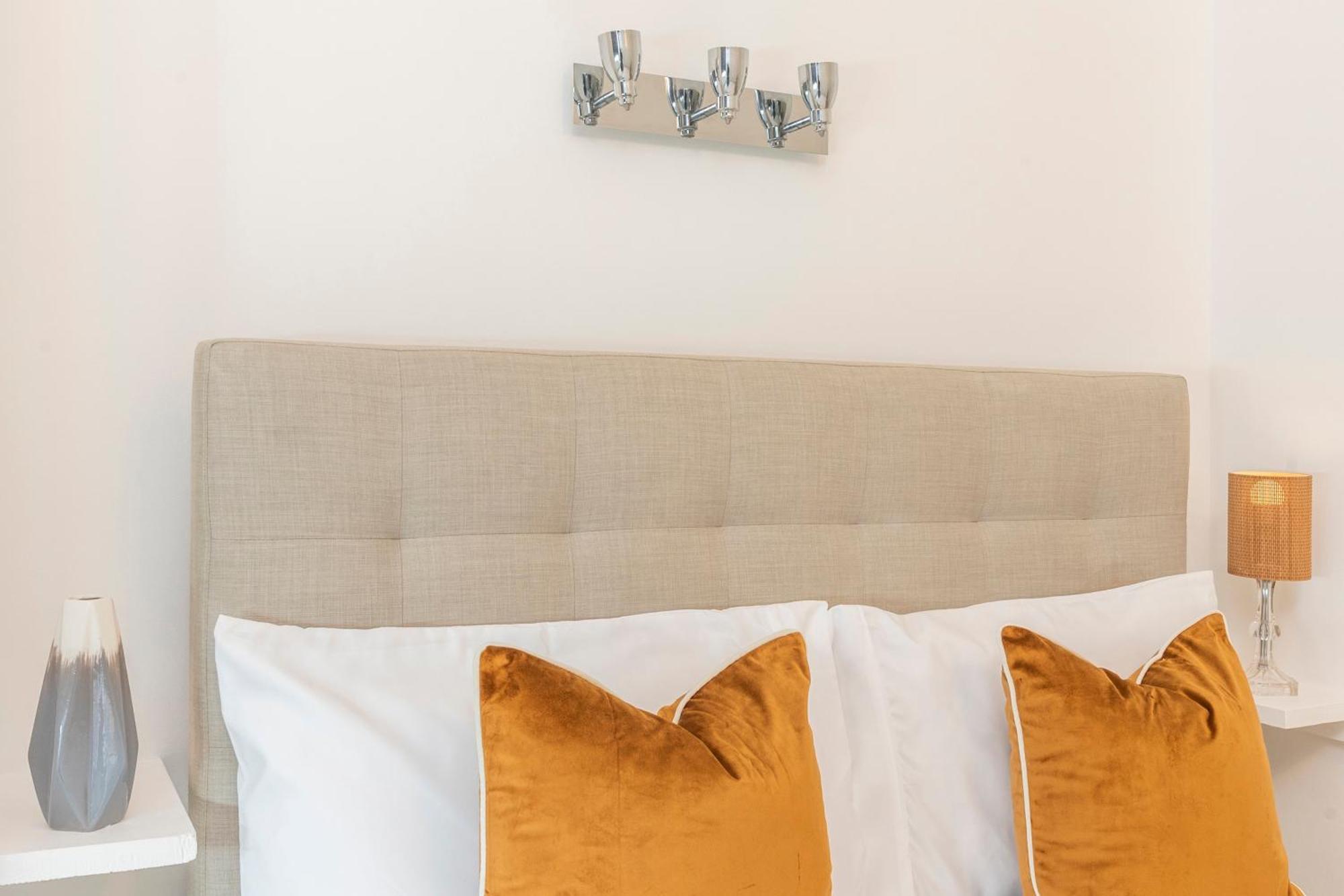 2 Min Walk Earls Court Station - Luxury 2 Bedroom Flat Λονδίνο Εξωτερικό φωτογραφία